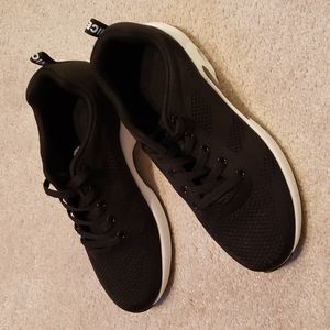 Fashion black sneakers